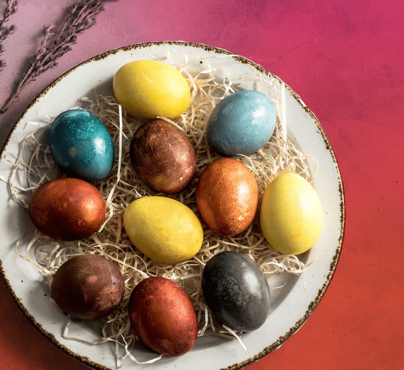 Colorful easter eggs in a bowl